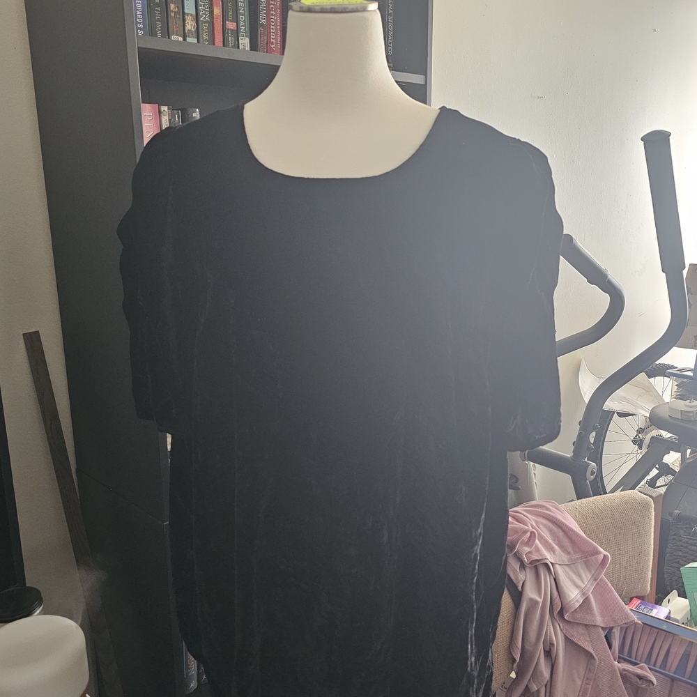 Torrid Black Velvet Women's Blouse